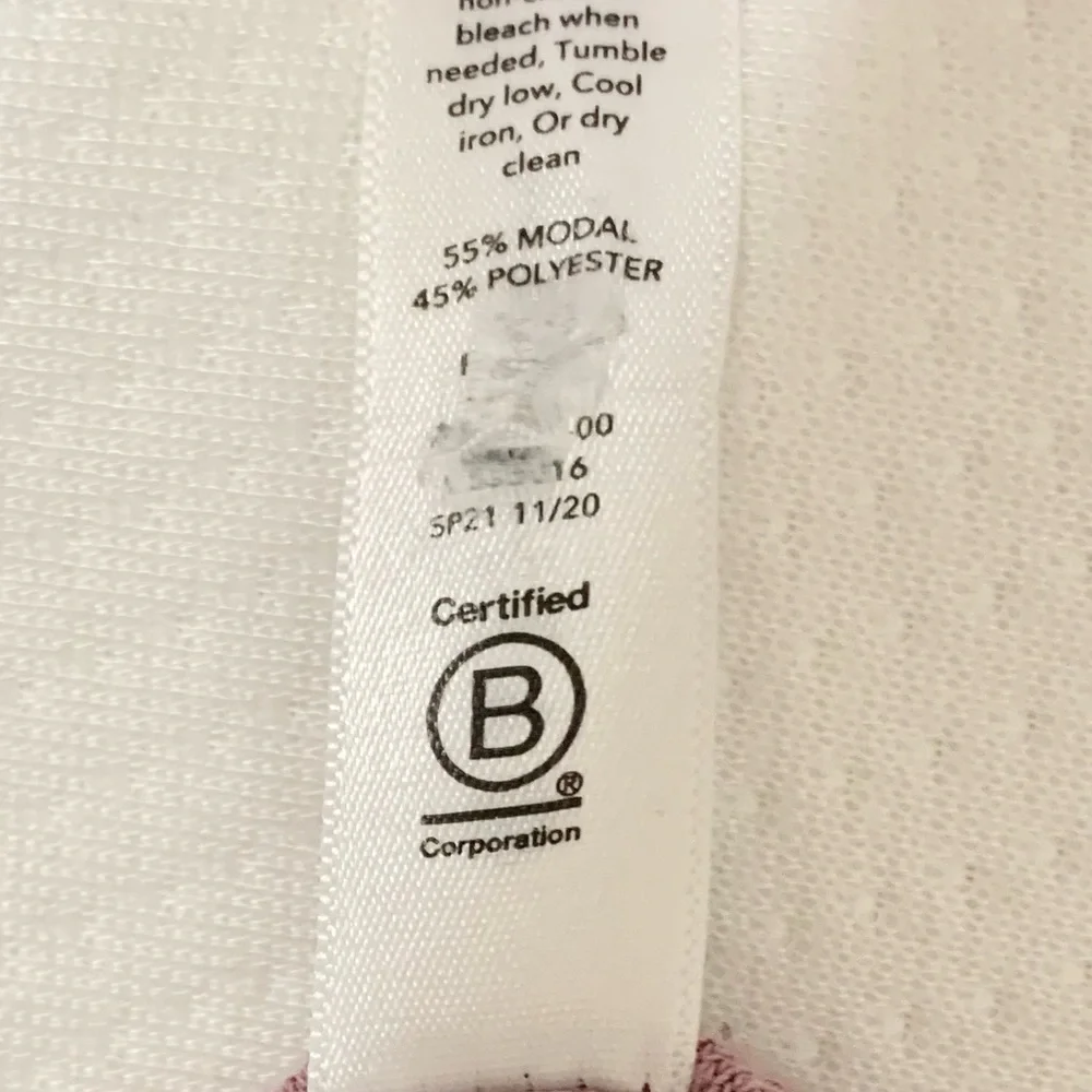 Athleta Long Sleeve V Neck Tee - Light Purple - XL - 16/18 - Picture 5 of 7